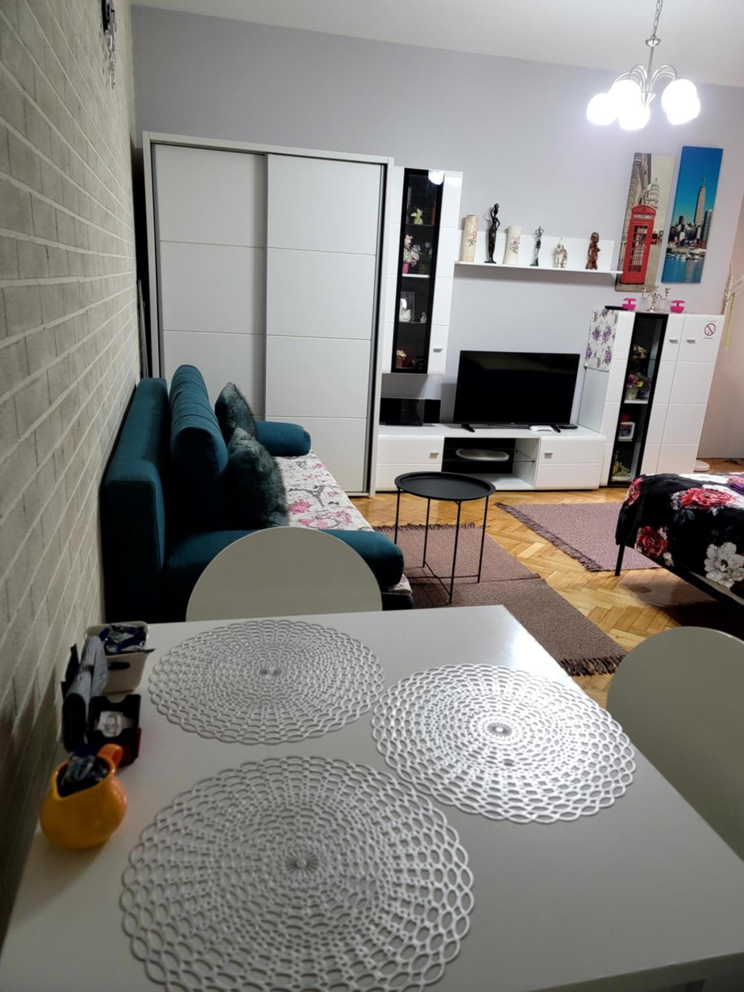 Apartman "Garden" Novi Sad Exterior foto