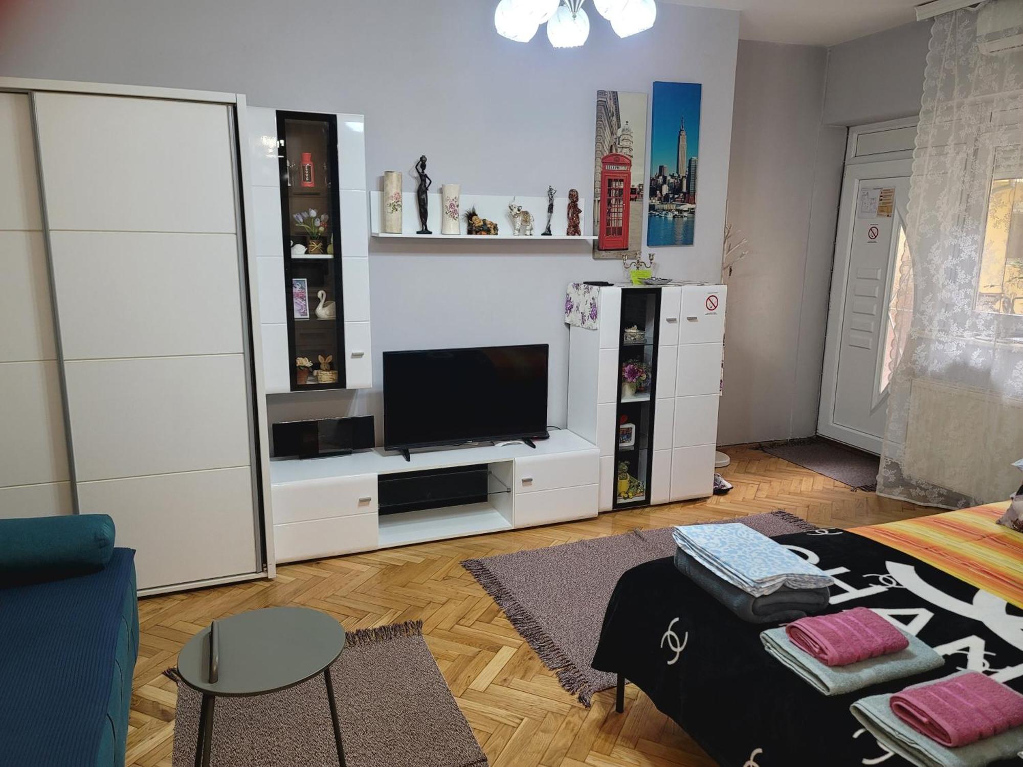 Apartman "Garden" Novi Sad Exterior foto